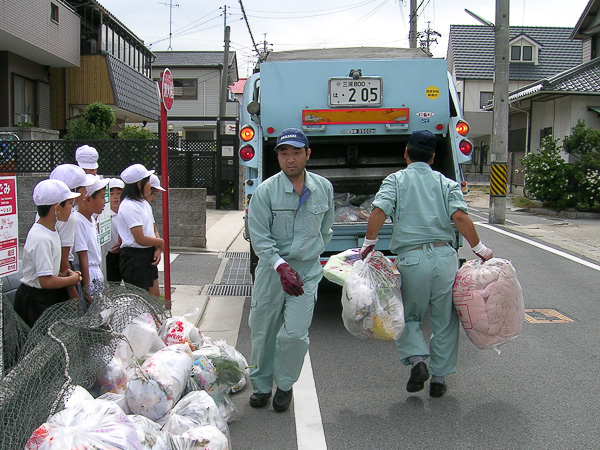 Утилизация мусора в Японии